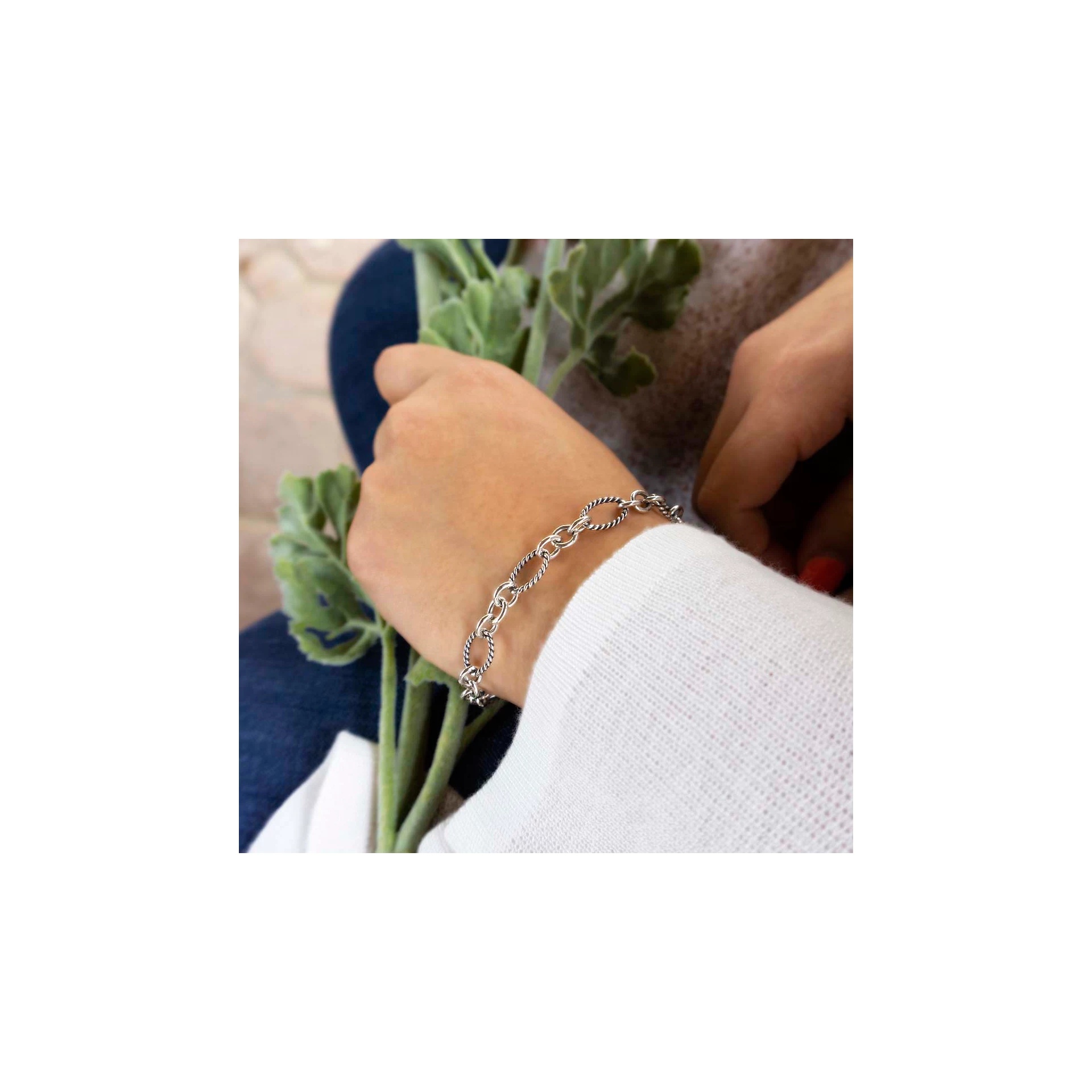 Oval Twist Charm Bracelet - Image 3