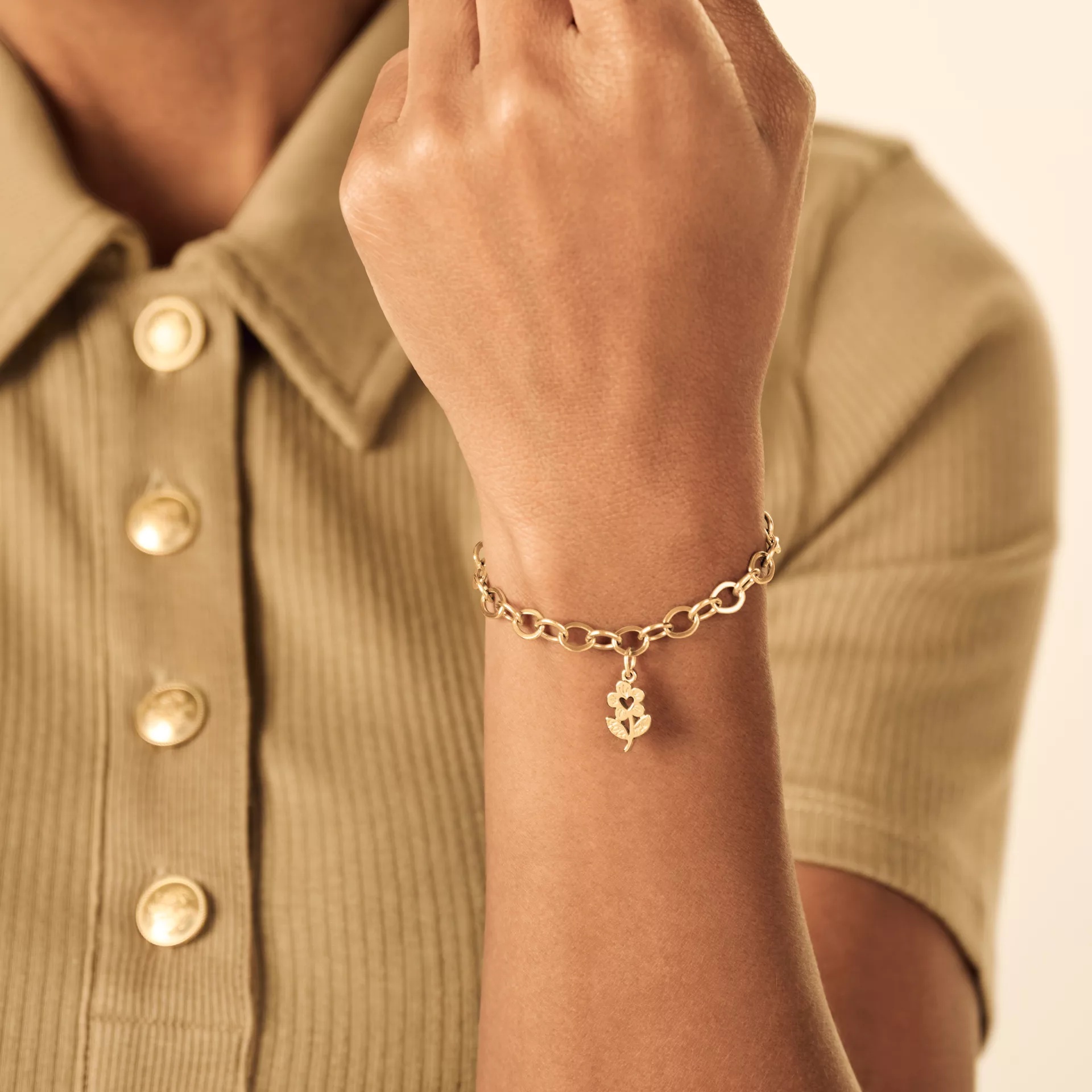 You and Me Blossom Charm - Image 3