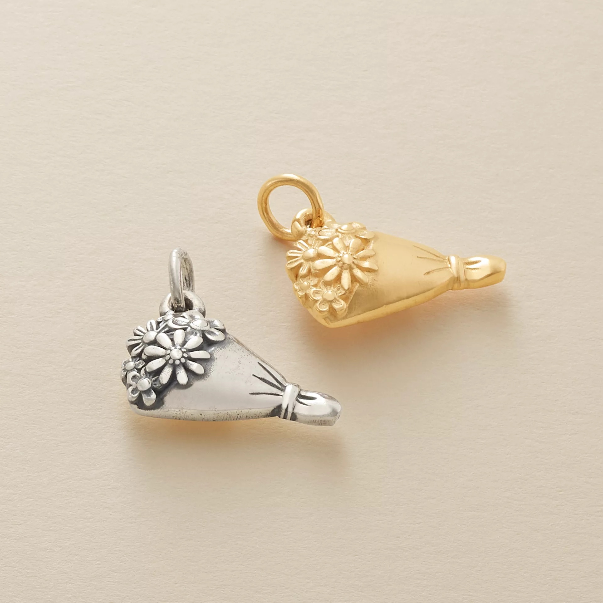 Floral Bouquet Charm - Image 3