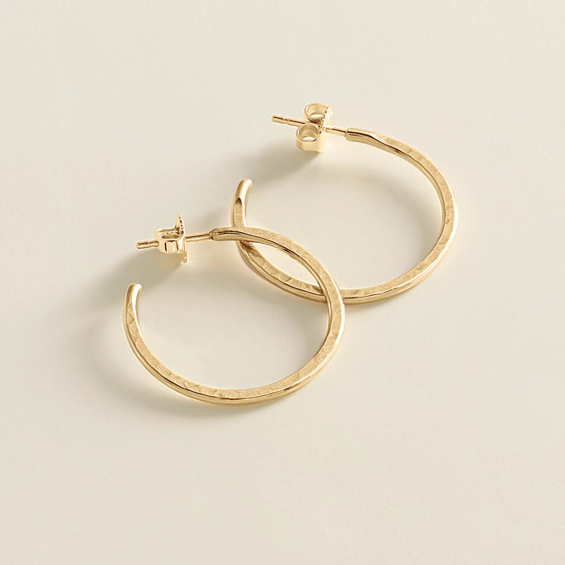 Classic Hammered Hoops - Image 2