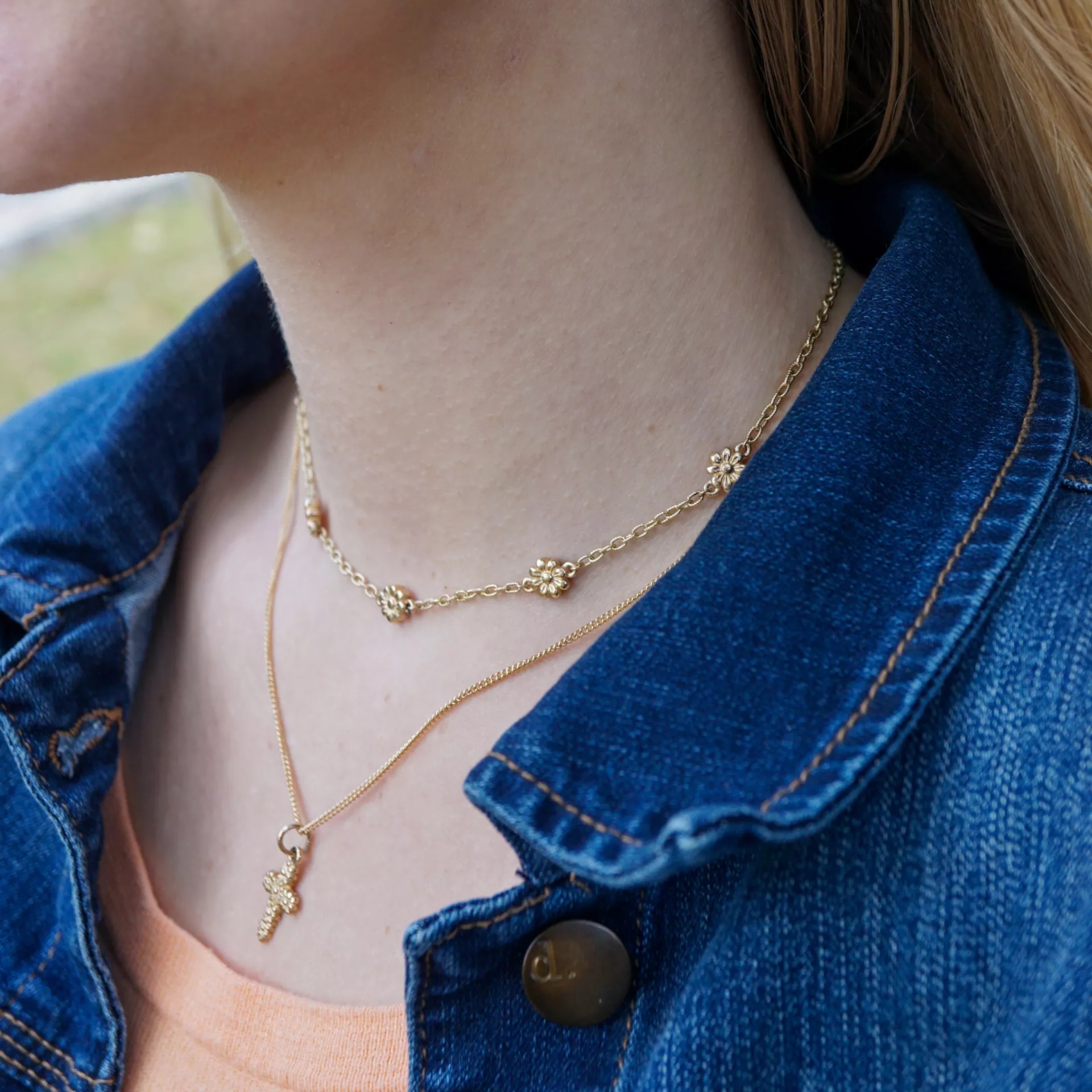 Margarita Flower Necklace - Image 4