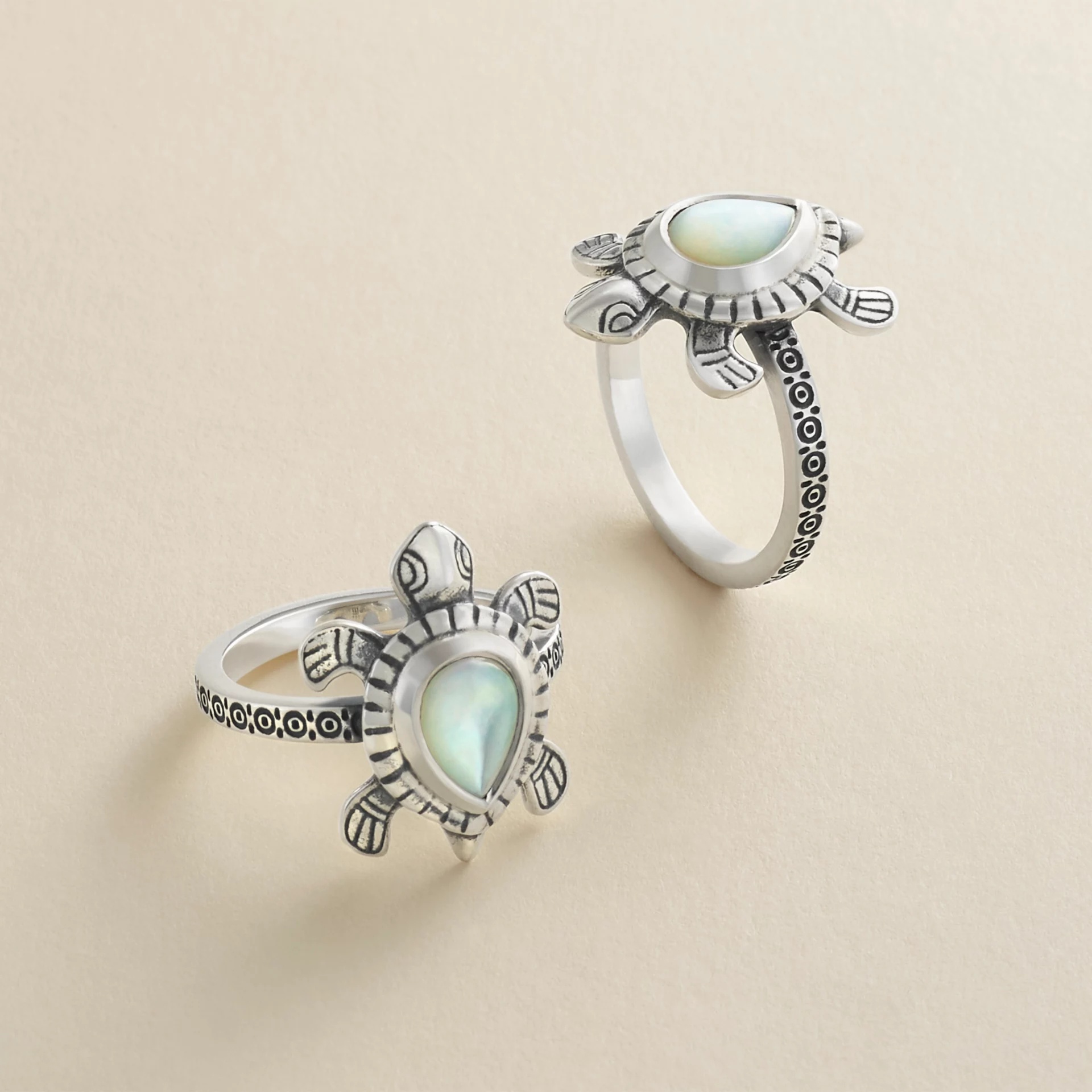 Turtle Gemstone Ring - Image 2