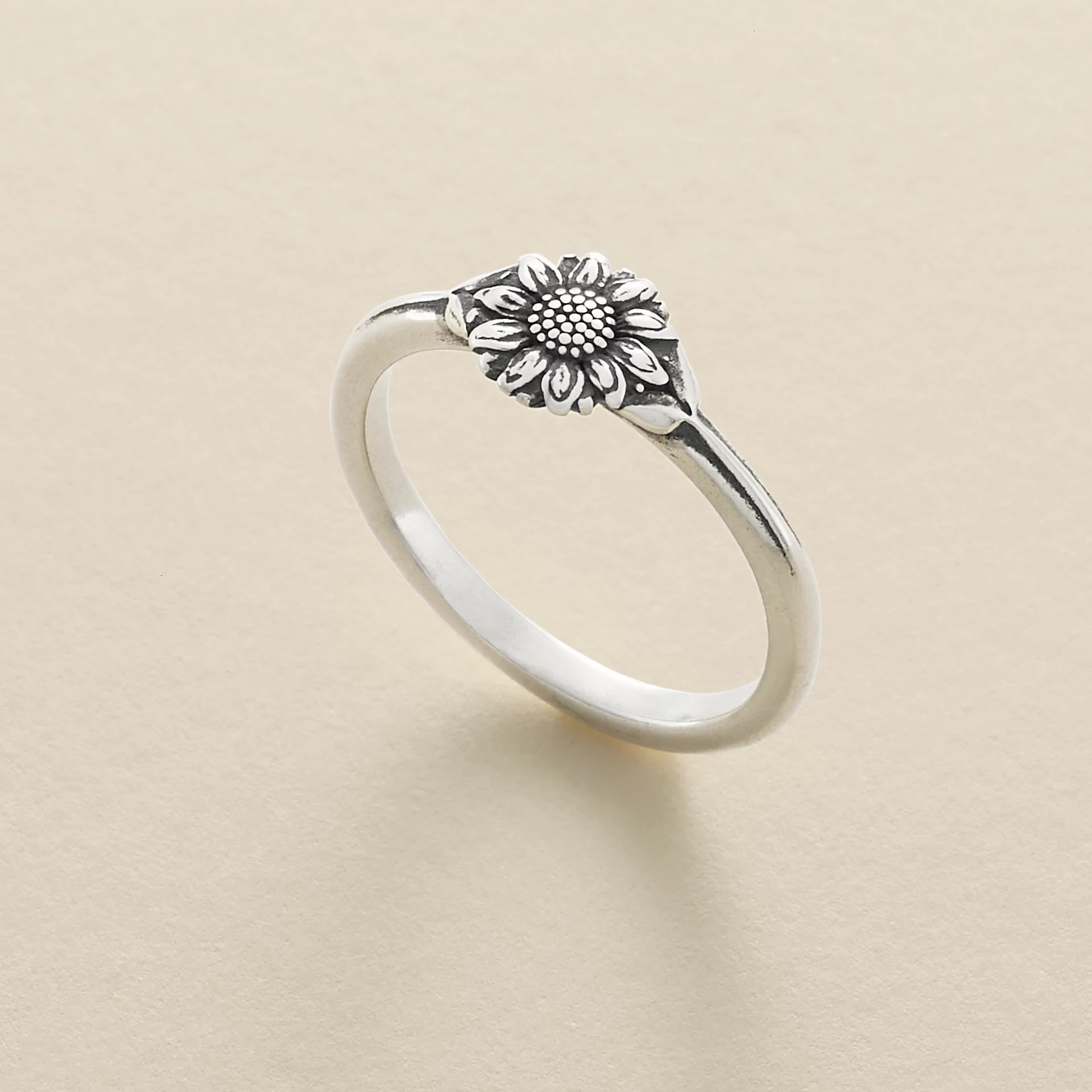Mini Sunflower Ring - Image 2